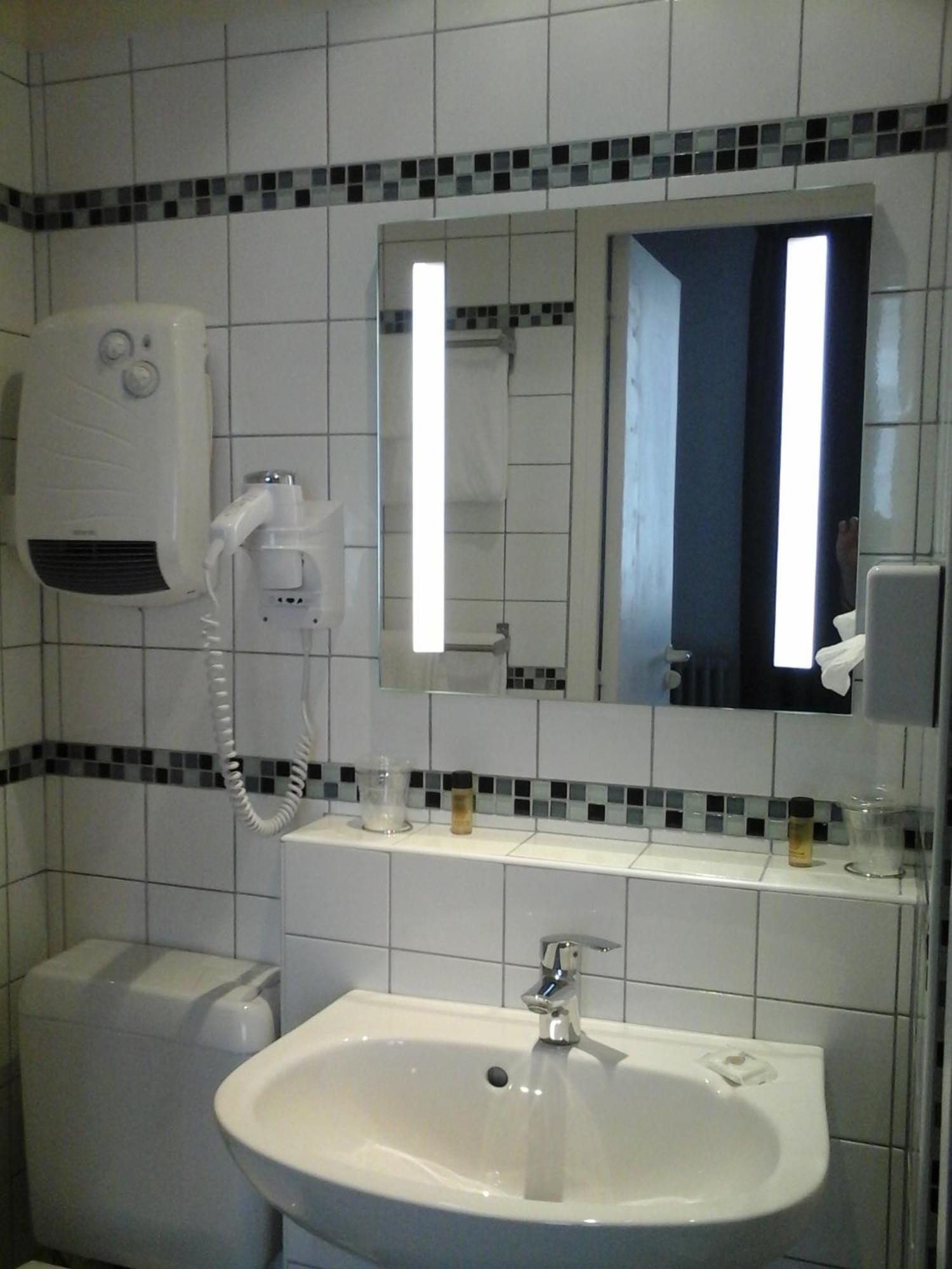 Hotel Carmin 르아브르 객실 사진
